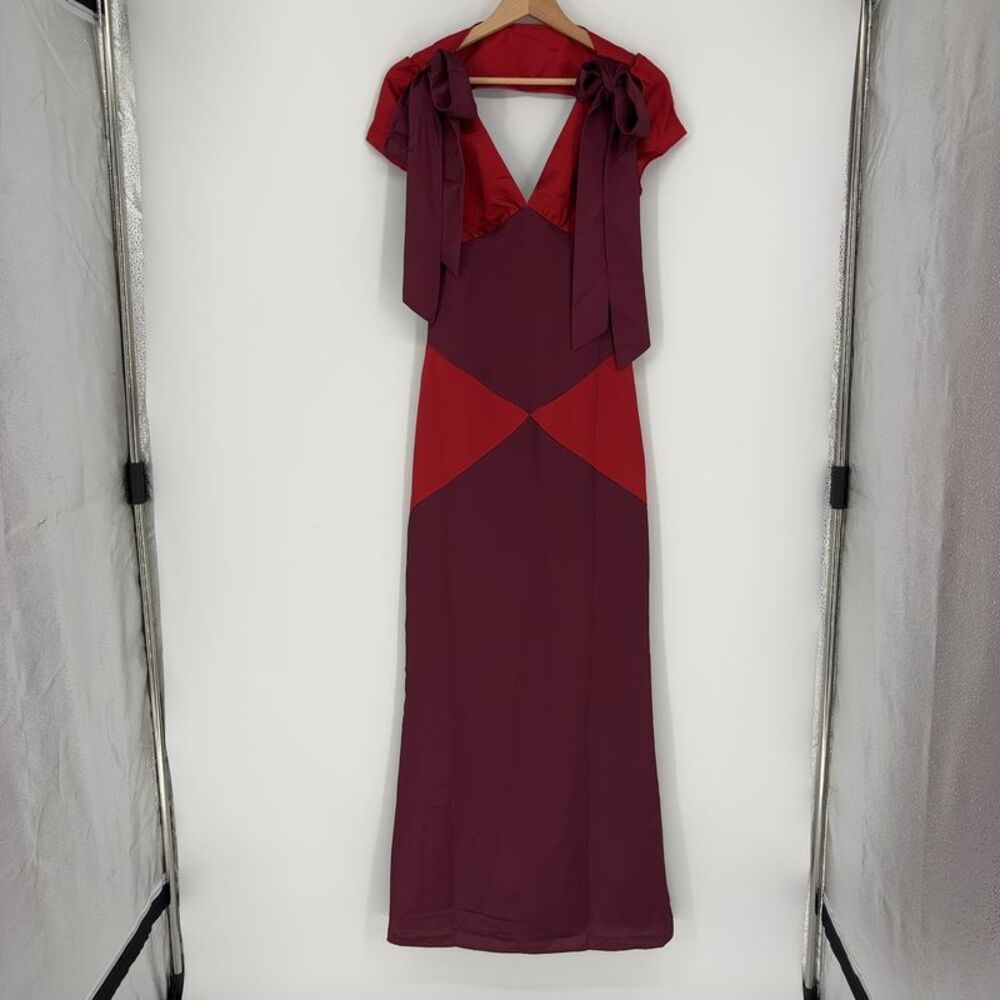 YLLW Label Moors Dress
